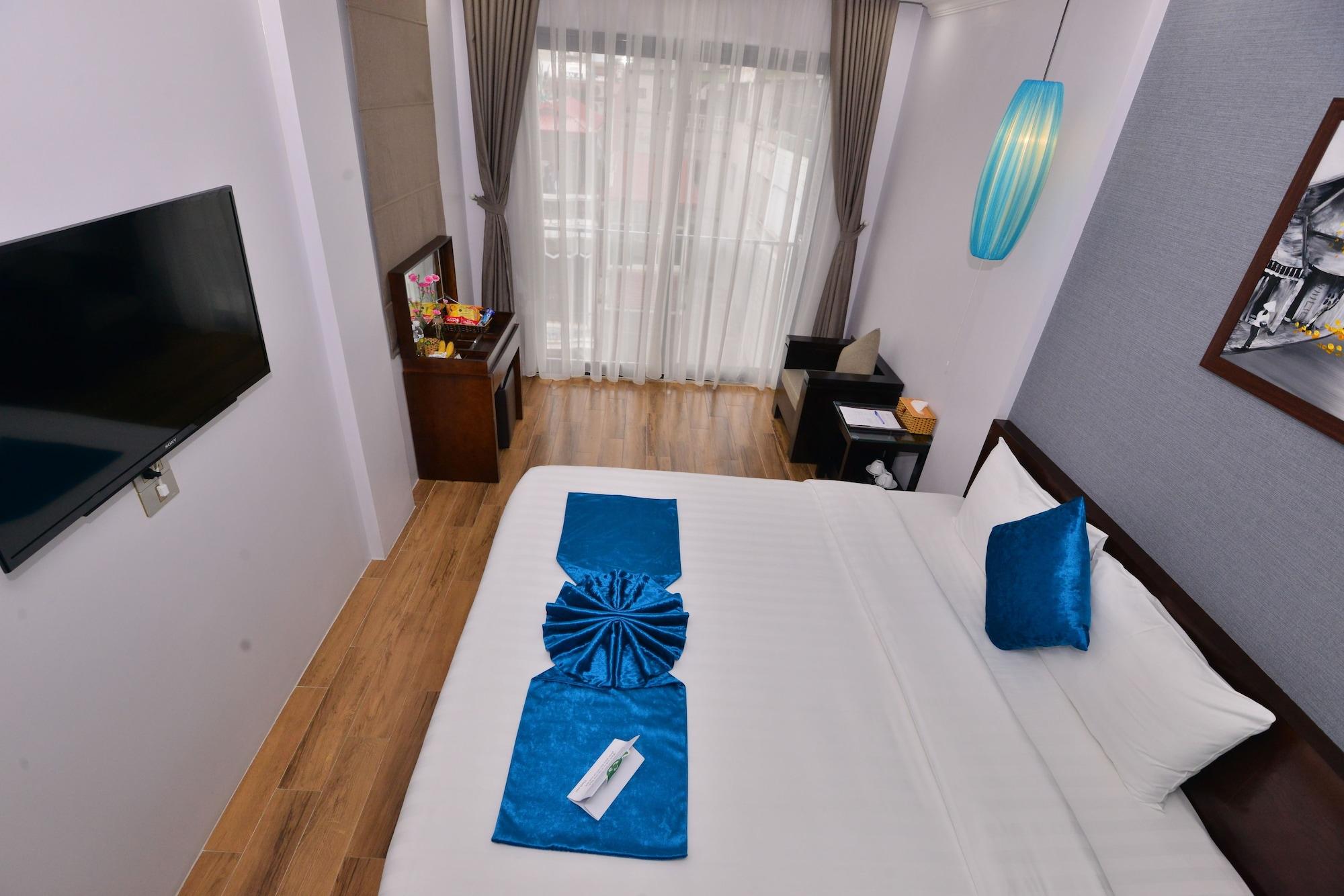 Bella Rosa Hotel & Travel Hotel 4*