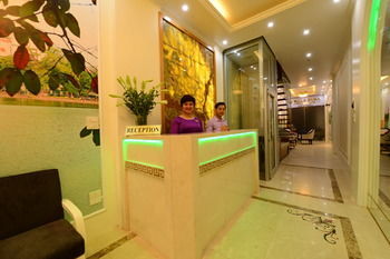Bella Rosa Hotel & Travel Hotel 4*